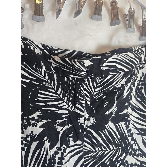 Tropical Capri Floral Plus 24 Lane Bryant Pants Vacation Office Holiday Chic - Picture 3 of 10